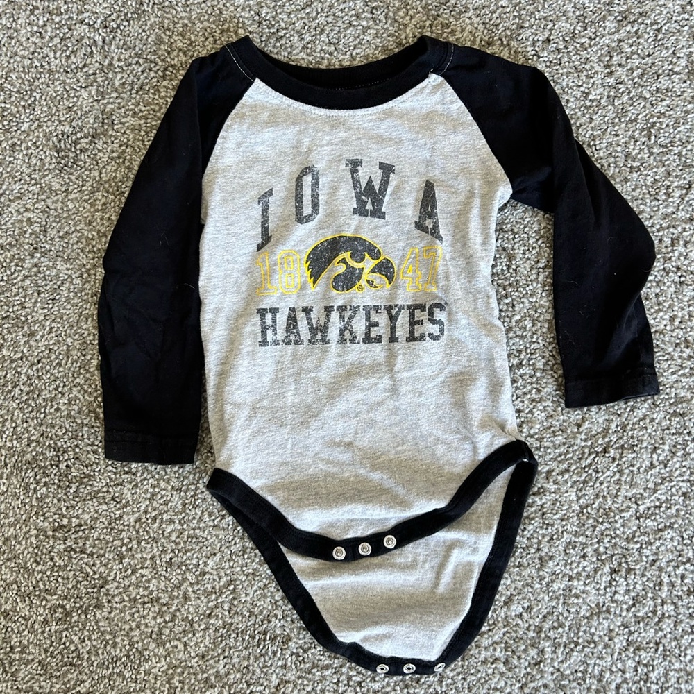 Iowa Hawkeyes baby tee